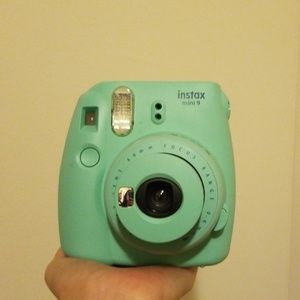 Instax Mini 9 Polaroid